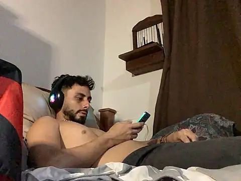 Nooneisthis online show from April 8, 6:24 am