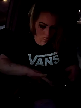 barbieinbondage7 online show from March 20, 2:27 am