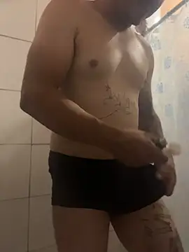 paullliliu online show from June 2, 3:30 am