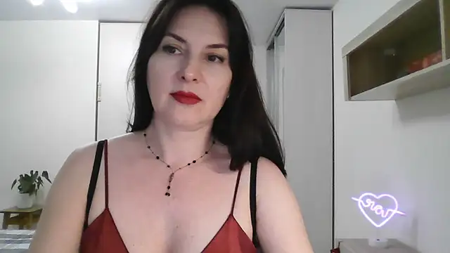 Victoria Glam online show from January 28, 6:39 pm