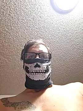 Snapshot of Johndis805 chatting on November 12, 12:38 pm Johndis805 online show from November 12, 12:38 pm