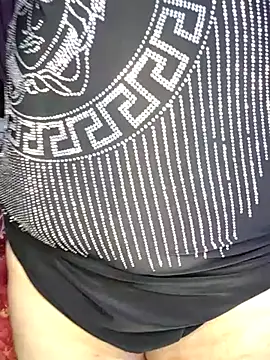 Snapshot of Moza-masriya5 chatting on March 16, 6:12 pm Moza-masriya5 online show from March 16, 6:12 pm