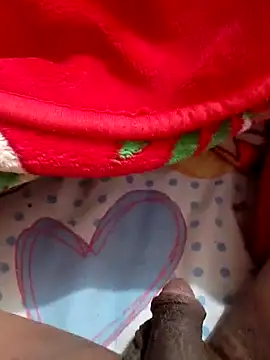 mhmia online show from February 4, 9:10 pm