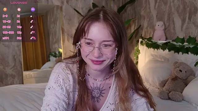 Yo Pixxie online show from October 10, 9:08 am