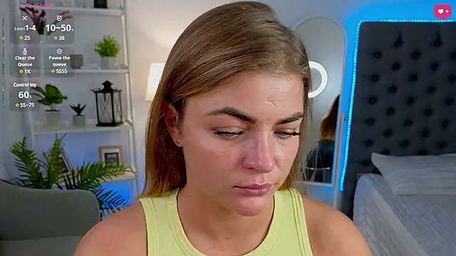 Donna Sun online show from March 12, 7:02 am