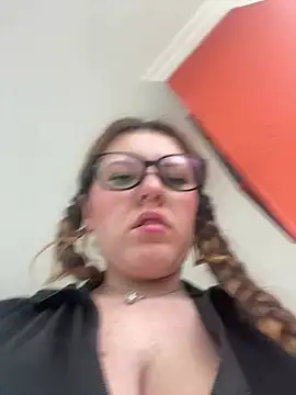 Snapshot of masmelorosa chatting on July 31, 1:32 pm masmelorosa online show from July 31, 1:32 pm