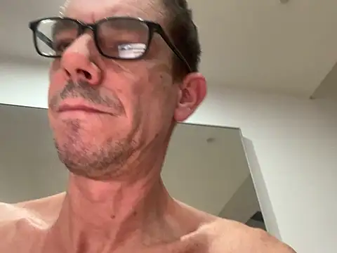 Kenhornu online show from November 18, 8:02 pm