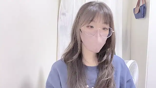 Snapshot of Chu1314 chatting on November 28, 3:25 pm Chu1314 online show from November 28, 3:25 pm