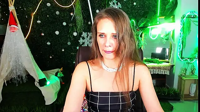 EmiliaBedy online show from February 3, 9:14 am