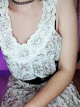 Snapshot of Aapsara_ chatting on February 1, 3:07 pm Aapsara online show from February 1, 3:07 pm