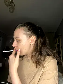 bunnythetailor online show from December 13, 9:42 pm