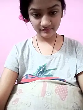 Snapshot of Tanu-00 chatting on October 9, 4:21 am Tanu-00 online show from October 9, 4:21 am