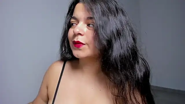 Snapshot of Little_Shaara chatting on March 13, 10:54 pm Little Shaara online show from March 13, 10:54 pm