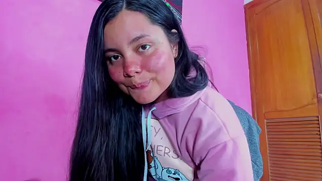 Snapshot of evaa_greey chatting on February 23, 8:11 pm evaa greey online show from February 23, 8:11 pm