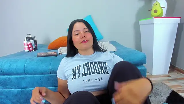 Snapshot of evaa_greey chatting on September 18, 8:11 pm evaa greey online show from September 18, 8:11 pm