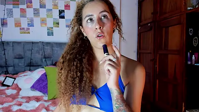 Isangel  online show from April 14, 4:29 am