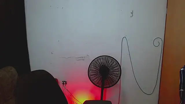 Alexxx lov online show from March 17, 12:30 pm