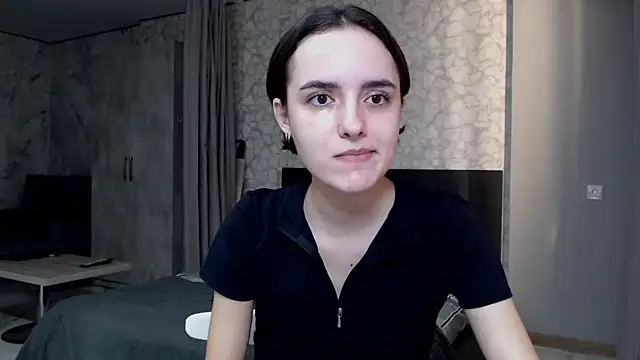 Snapshot of AmelieBanshee chatting on October 6, 11:29 am AmelieBanshee online show from October 6, 11:29 am