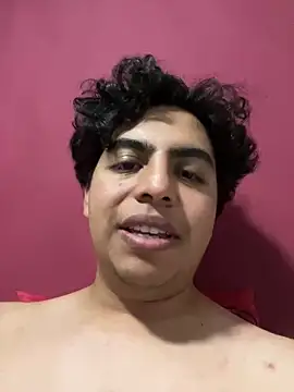 Snapshot of FantasiosoAntony chatting on February 2, 9:40 am FantasiosoAntony online show from February 2, 9:40 am