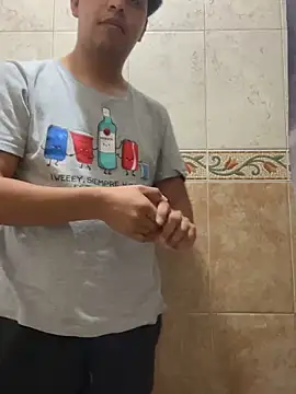 Snapshot of FantasiosoAntony chatting on March 8, 7:38 am FantasiosoAntony online show from March 8, 7:38 am