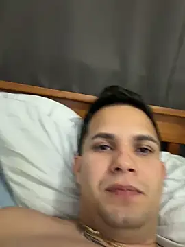 Snapshot of Rafi11 chatting on November 22, 2:54 am Rafi11 online show from November 22, 2:54 am