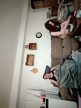 Snapshot of Vanille20-malaga45 chatting on January 28, 11:07 pm Vanille20-malaga45 online show from January 28, 11:07 pm