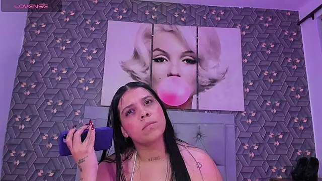 Emily rivera78 online show from May 11, 3:34 am