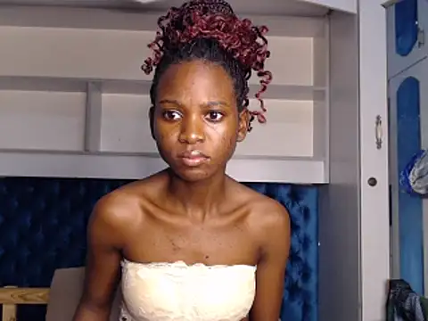 Snapshot of YoungDiva69 chatting on March 20, 12:51 am YoungDiva69 online show from March 20, 12:51 am