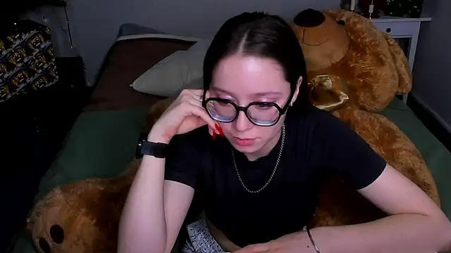 Alikka Shykitty online show from January 28, 9:30 am