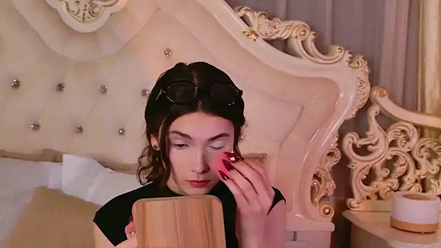 Snapshot of GIGI_DAV chatting on October 30, 9:04 pm GIGI DAV online show from October 30, 9:04 pm