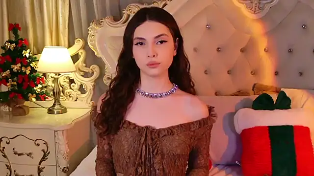 Snapshot of GIGI_DAV chatting on December 3, 8:40 pm GIGI DAV online show from December 3, 8:40 pm