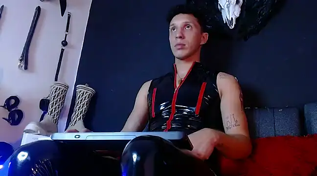 AngeloColleen online show from February 11, 8:31 pm