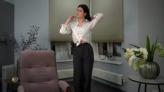 Snapshot of KennaVorn chatting on January 26, 1:47 pm KennaVorn online show from January 26, 1:47 pm