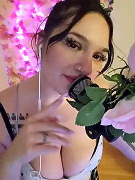 Snapshot of Jinyxx3 chatting on February 6, 9:53 am Jinyxx3 online show from February 6, 9:53 am