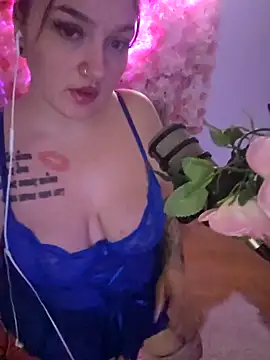 Snapshot of Jinyxx3 chatting on February 14, 10:28 am Jinyxx3 online show from February 14, 10:28 am