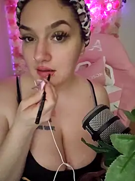 Snapshot of Jinyxx3 chatting on March 20, 11:05 am Jinyxx3 online show from March 20, 11:05 am