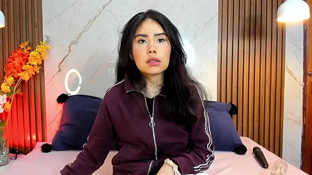 Alice evans lov online show from January 12, 1:49 pm