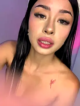 Snapshot of Miss_karol chatting on October 24, 1:46 am Miss karol online show from October 24, 1:46 am