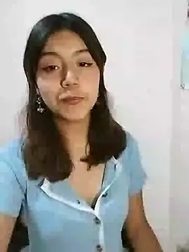 Snapshot of LiLy_kIndly chatting on February 1, 9:29 pm LiLy kIndly online show from February 1, 9:29 pm