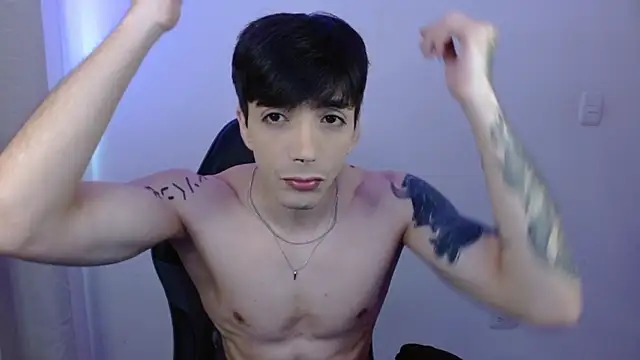 H3ll B0I online show from March 11, 8:15 pm