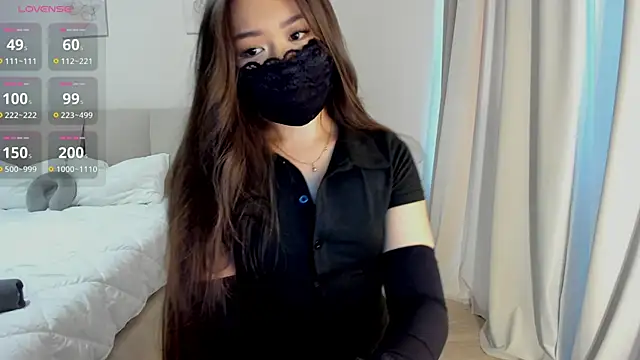 Snapshot of AyameAsakura chatting on February 25, 1:54 pm AyameAsakura online show from February 25, 1:54 pm