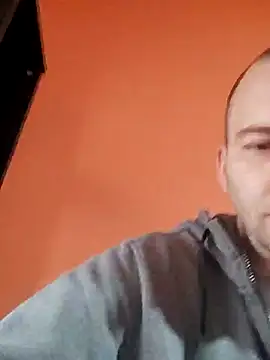 Milankure111 online show from February 10, 8:09 am