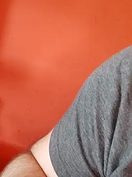 Milankure111 online show from March 2, 7:43 am