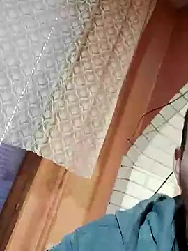 Milankure111 online show from March 3, 11:44 am