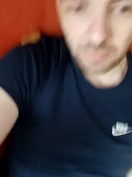 Milankure111 online show from March 11, 7:26 am