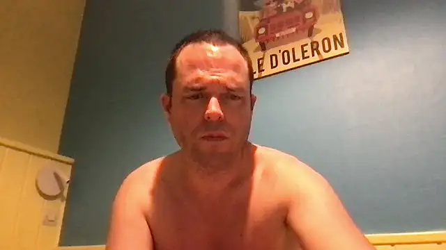 Funnyjul31 online show from January 15, 5:05 pm