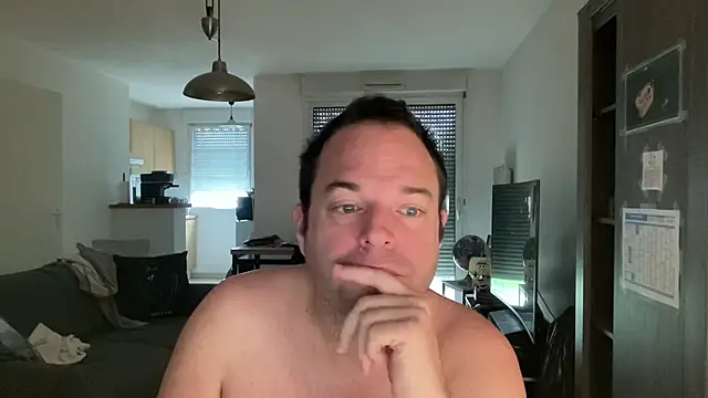 Funnyjul31 online show from February 14, 11:18 am