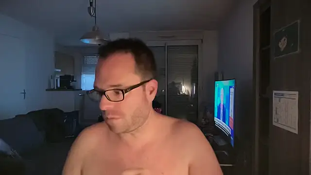 Funnyjul31 online show from February 25, 5:44 pm