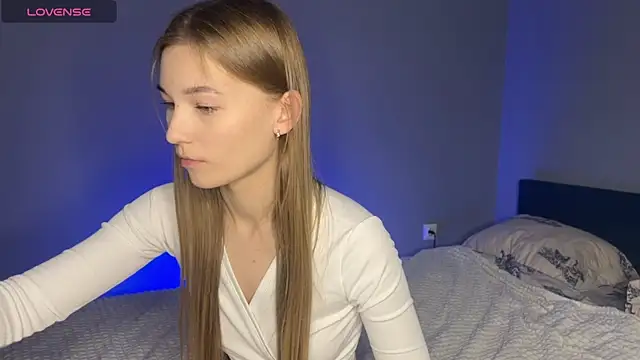 maria plaudice online show from March 6, 3:13 pm