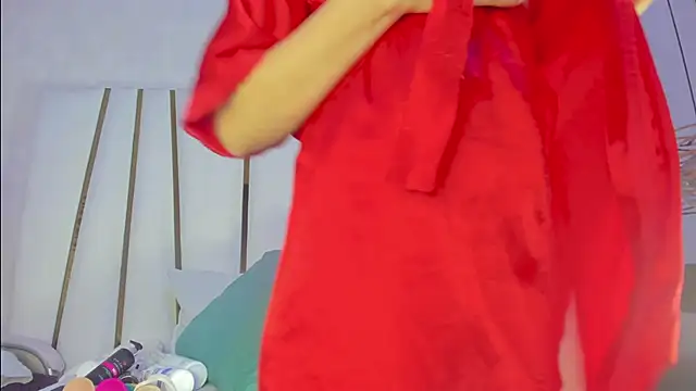 violet gray  online show from October 31, 10:05 am